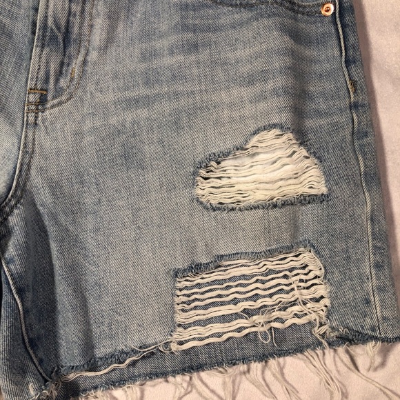 Gap distressed high rise jean denim shorts - Picture 3 of 7